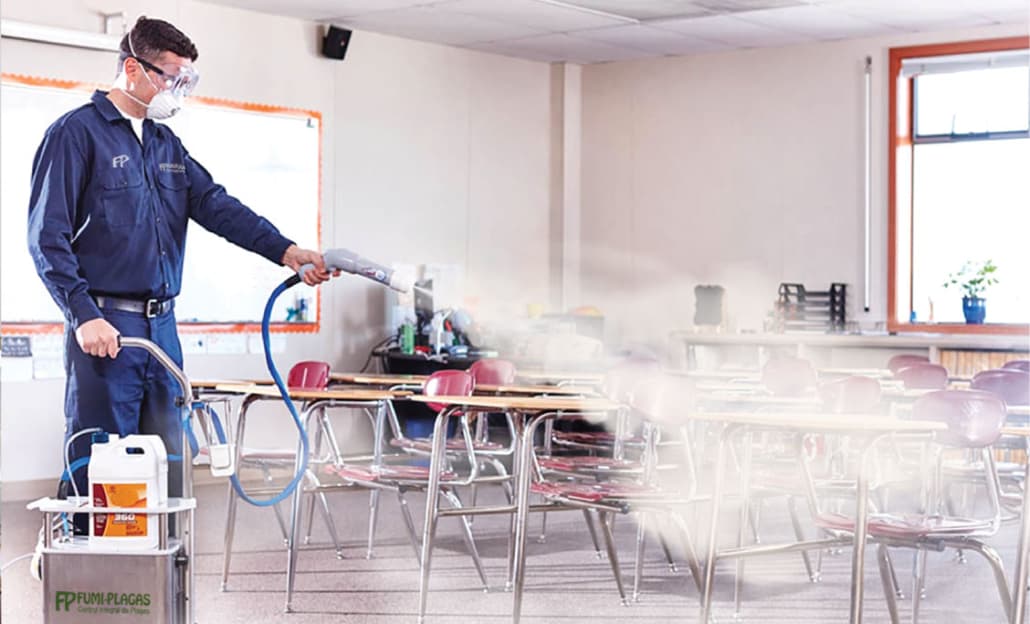 Sanitización de escuelas en Chihuahua